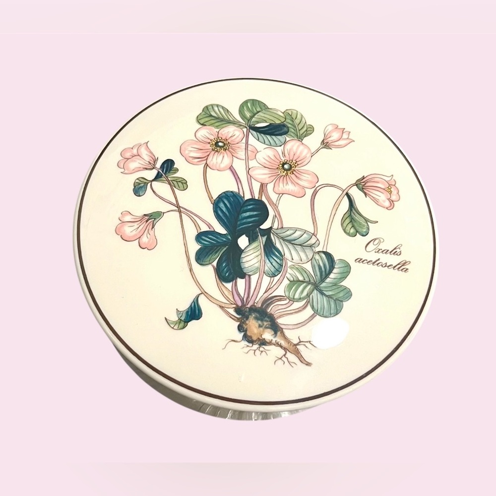 Villeroy & Boch Botanica Candy / Trinket Box – Oxalis Acetosella